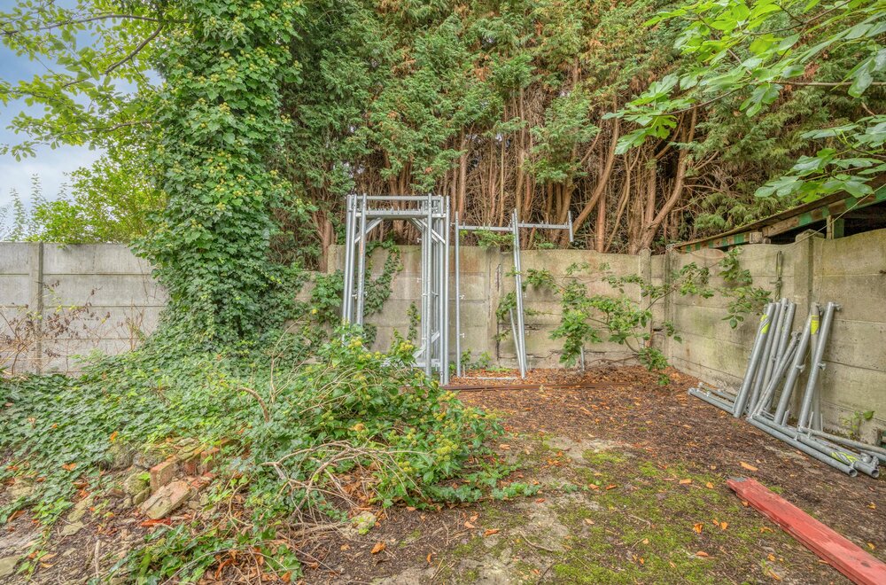 magazijn-met-tuin-te-koop-in-hemiksem010.jpg