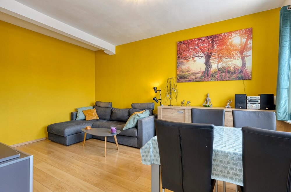 duplex-met-2-slaapkamers-terras-en-garage-te-koop-in-mortsel-003.jpg
