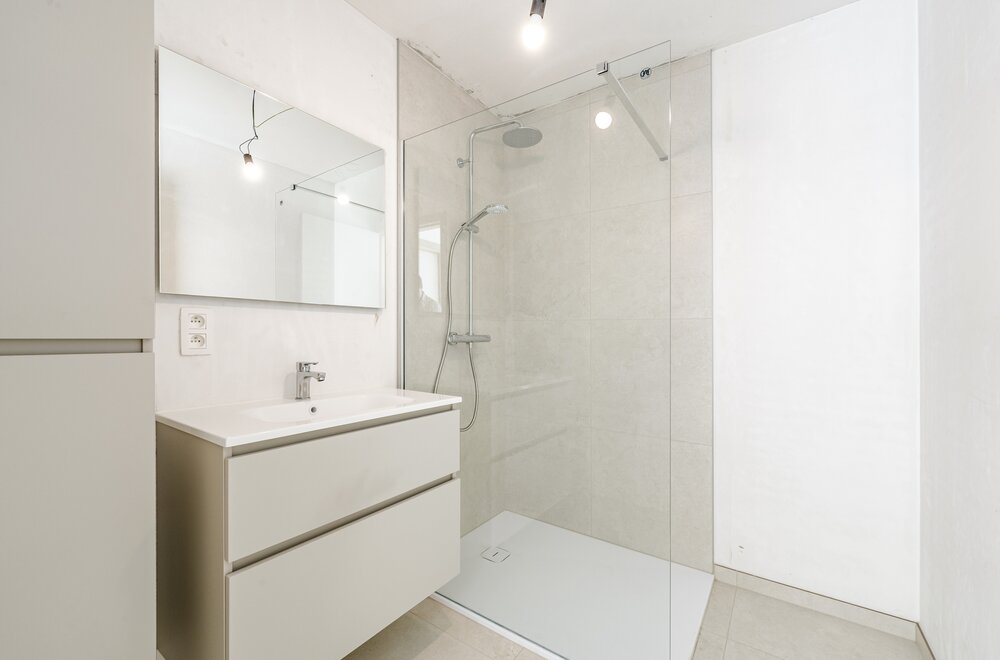 ben-appartement-met-terras-in-het-centrum-van-berlare010.jpg