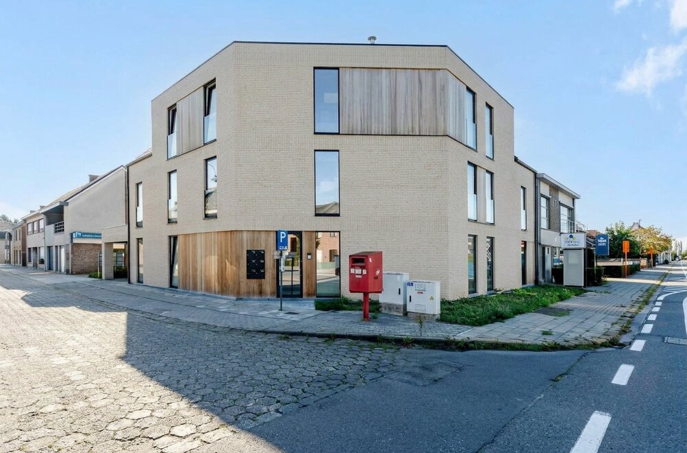ben-appartement-met-terras-in-het-centrum-van-berlare017.jpg