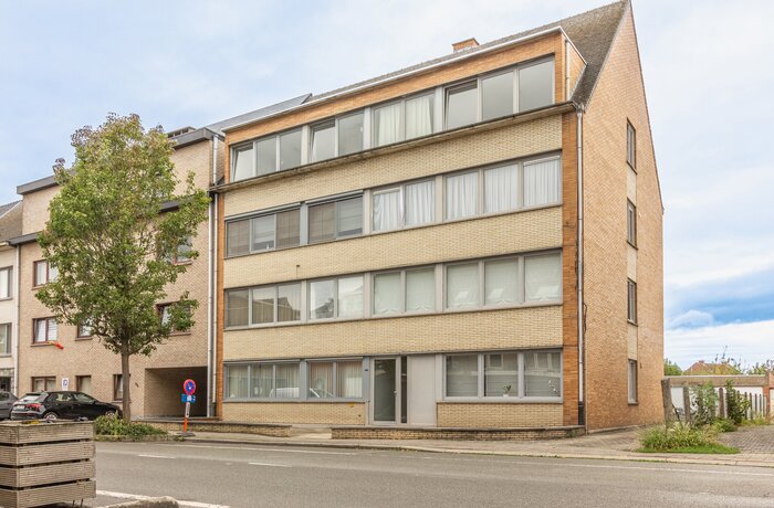 1600 Sint-Pieters-Leeuw