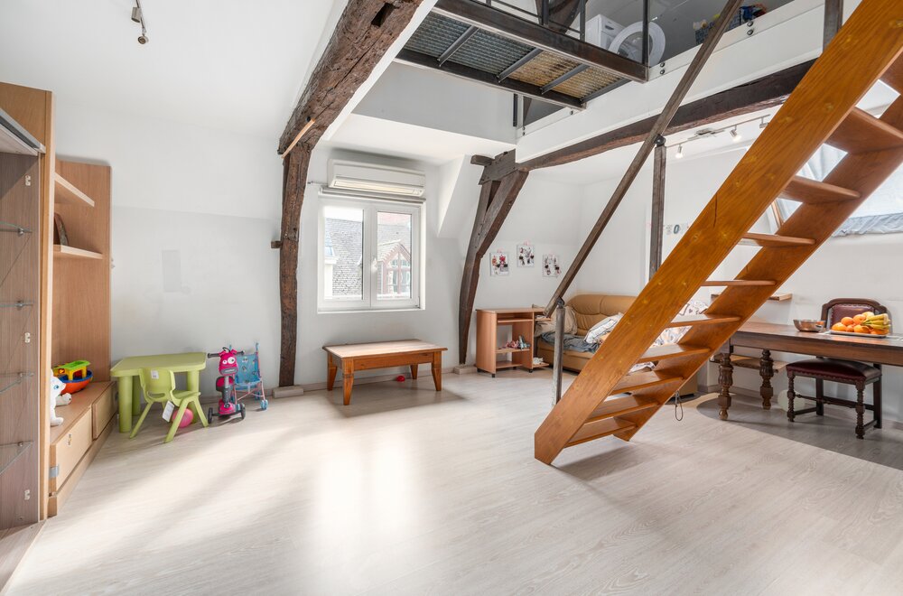 opbrengsteigendom-1-handelszaak-amp-3-appartement-te-leuven008.jpg
