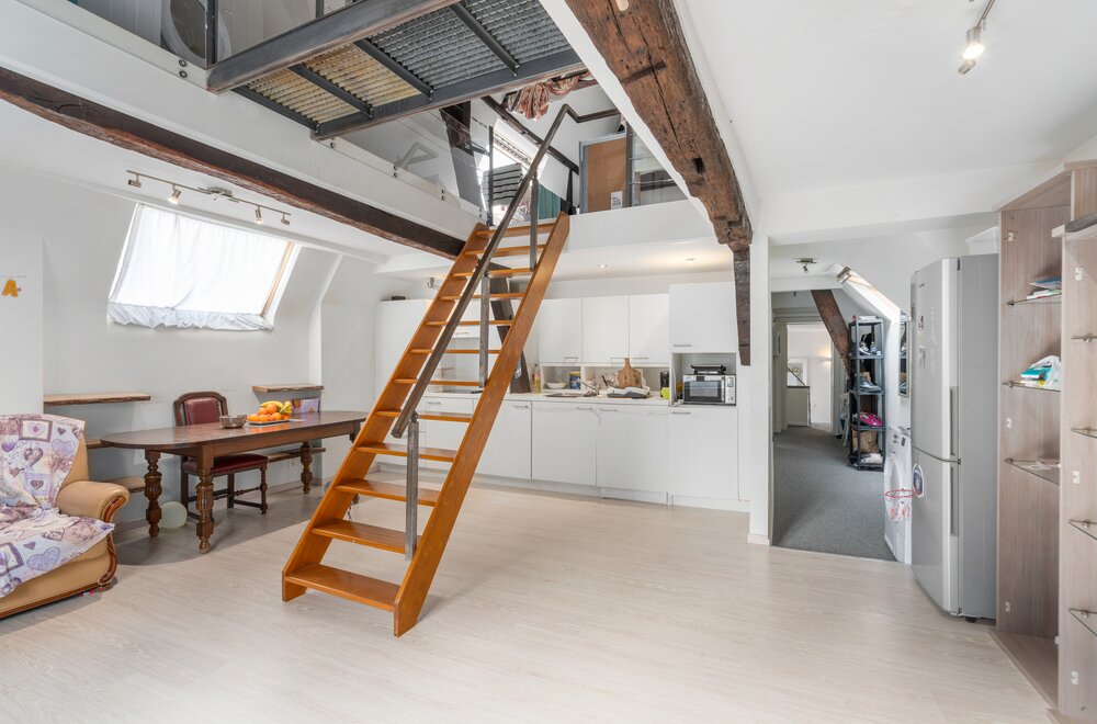 opbrengsteigendom-1-handelszaak-amp-3-appartement-te-leuven010.jpg