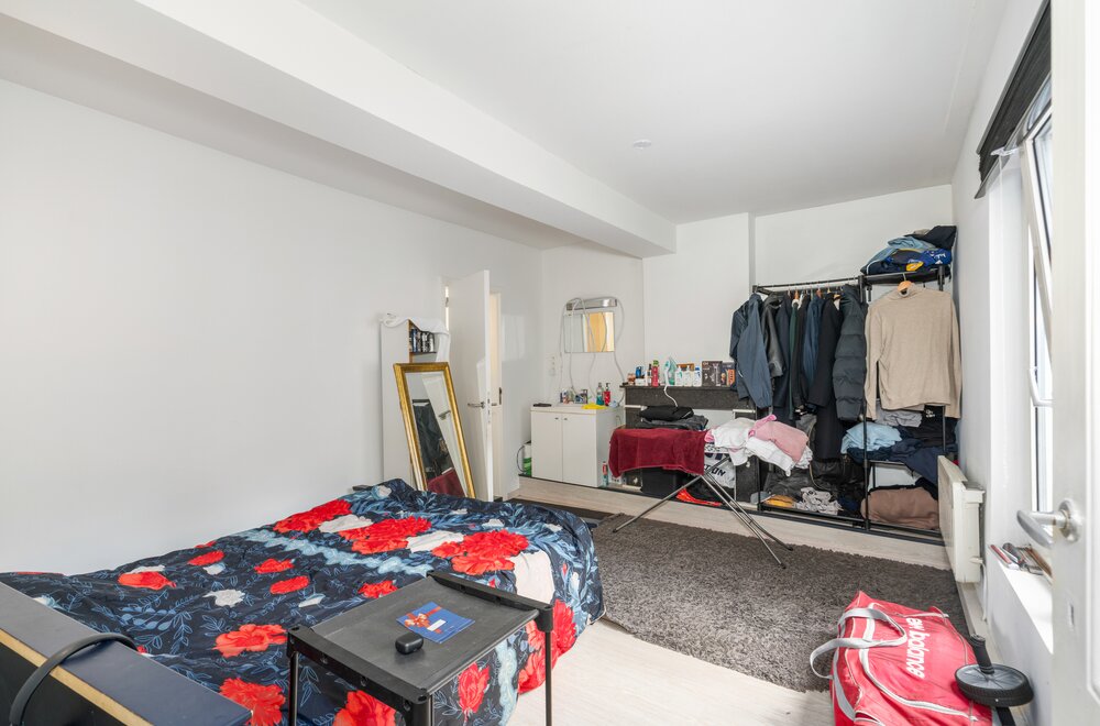opbrengsteigendom-1-handelszaak-amp-3-appartement-te-leuven016.jpg