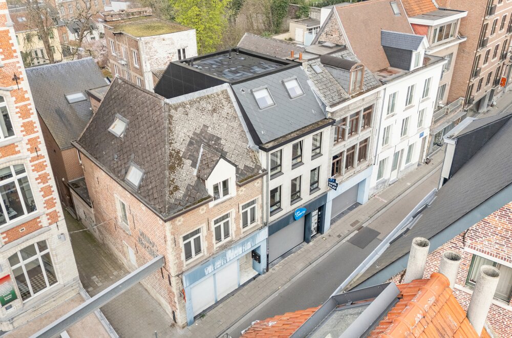 opbrengsteigendom-1-handelszaak-amp-3-appartement-te-leuven018.jpg