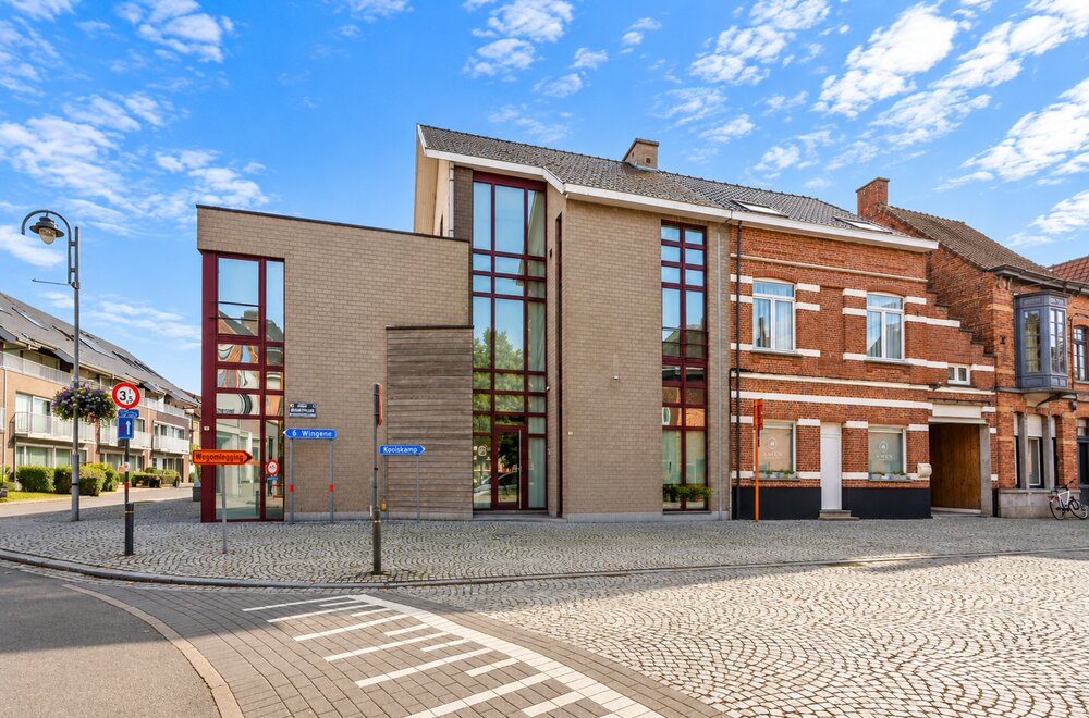marktplein-16-zwevezele002.jpg