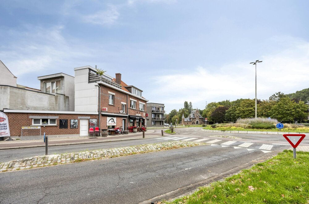 handelspand-met-woonst-te-koop-merksem035.jpg