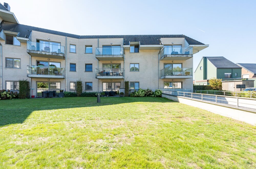 verhuurd-appartement-met-terras-te-koop-rendement-5-33-001.jpg