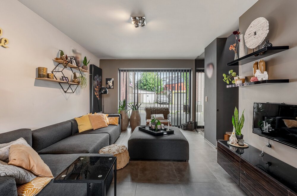 instapklaar-104-m-3-kamers-zuidgerichte-stadstuin-priv-parking-met-laadpaal007.jpg