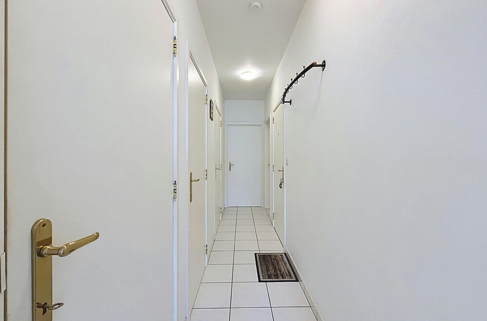 appartement-met-2-slaapkamers-terras-en-garage-in-gooreind012.jpg