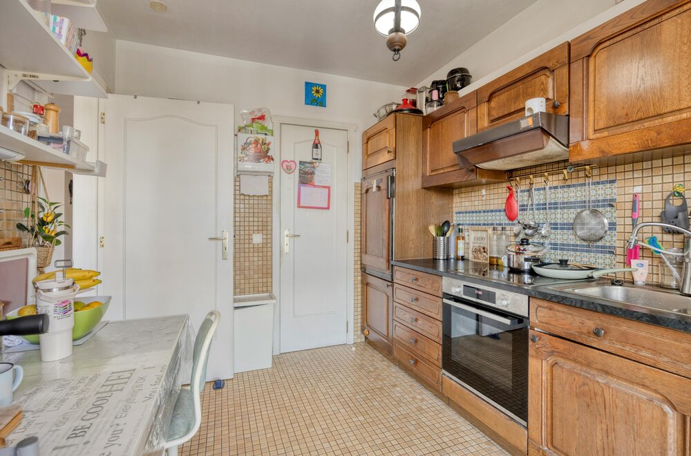 ruim-appartement-te-koop-in-hartje-strombeek-bever008.jpg