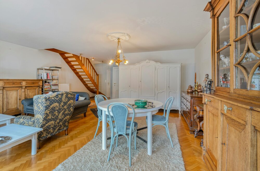handelspand-met-triplexappartement-en-gunstig-rendement-013.jpg