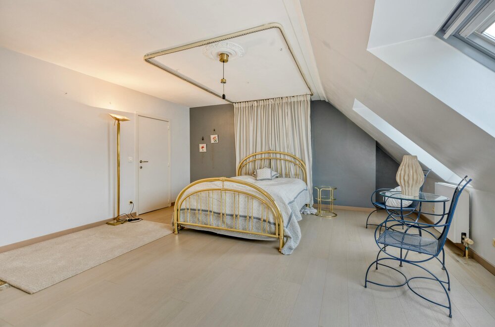 handelspand-met-triplexappartement-en-gunstig-rendement-019.jpg