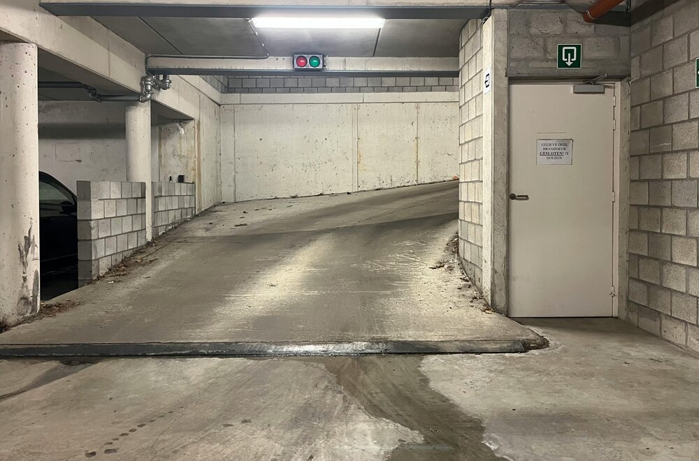 vlot-toegankelijke-parkeerplaats-berging-in-rijkevorsel005.jpg