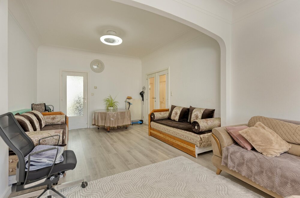 instapklaar-appartement-met-2-slaapkamers-te-koop-in-wilrijk003.jpg