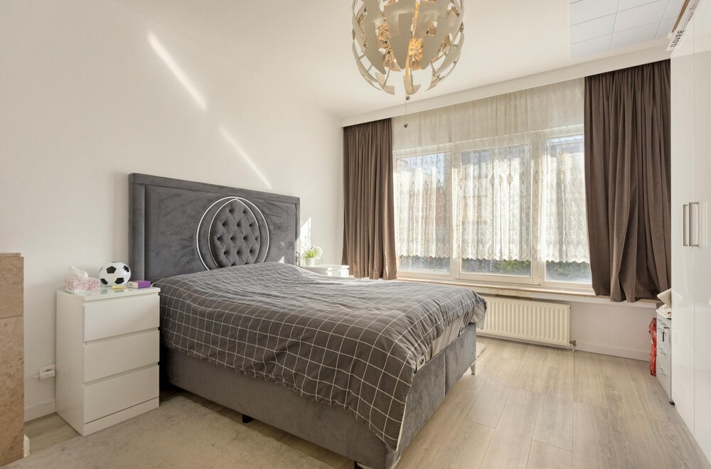 instapklaar-appartement-met-2-slaapkamers-te-koop-in-wilrijk006.jpg