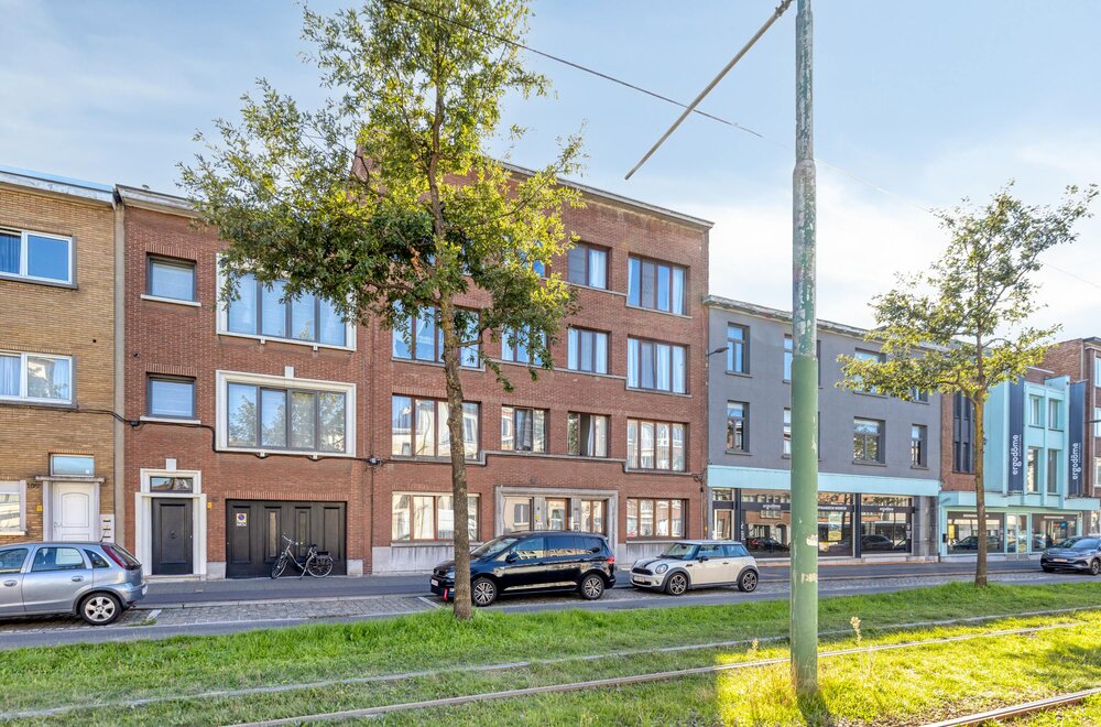 instapklaar-appartement-met-2-slaapkamers-te-koop-in-wilrijk012.jpg