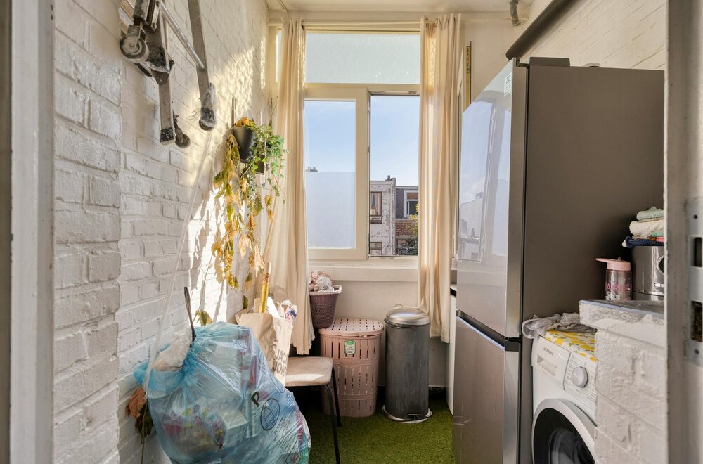 ruim-appartement-met-2-slaapkamers-te-koop-in-wilrijk006.jpg