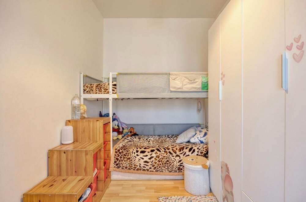 ruim-appartement-met-2-slaapkamers-te-koop-in-wilrijk009.jpg