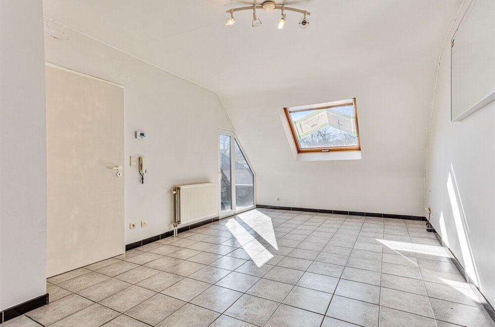 energievriendelijk-dakappartement-op-de-rand-van-aalst003.jpg
