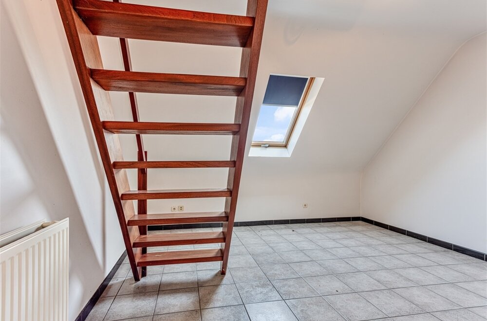 energievriendelijk-dakappartement-op-de-rand-van-aalst008.jpg