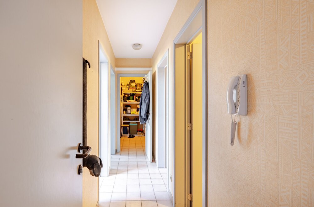 appartement-op-de-tweede-verdieping-met-twee-slaapkamers-en-garage008.jpg
