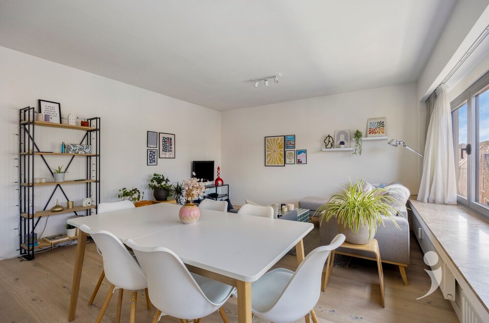 recent-gerenoveerd-appartement-in-hartje-leuven-006.jpg