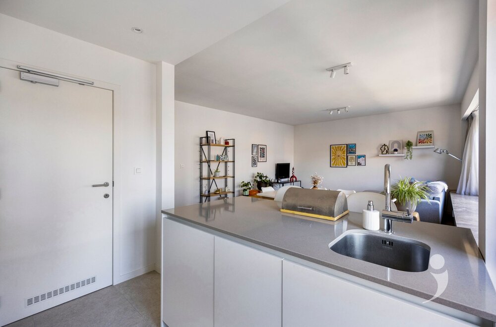 recent-gerenoveerd-appartement-in-hartje-leuven-009.jpg
