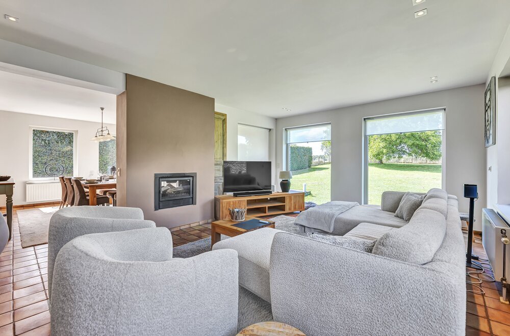 instapklare-goed-onderhouden-villa-op-gunstige-locatie013.jpg