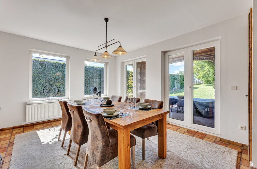 instapklare-goed-onderhouden-villa-op-gunstige-locatie016.jpg