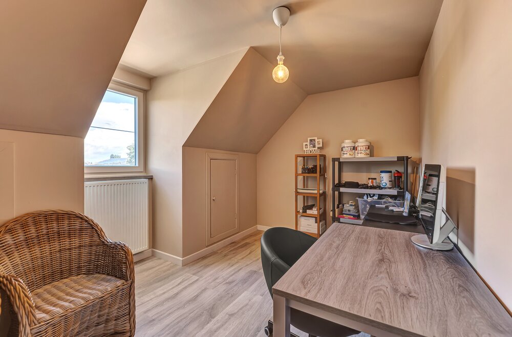 instapklare-goed-onderhouden-villa-op-gunstige-locatie028.jpg