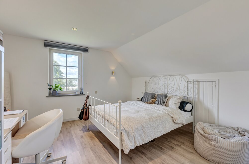 instapklare-goed-onderhouden-villa-op-gunstige-locatie029.jpg
