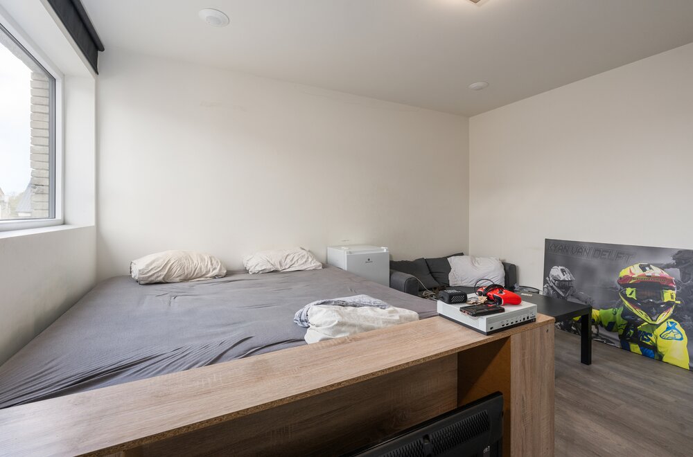 recente-woning-met-3-slaapkamers-en-garage-in-de-klinge012.jpg