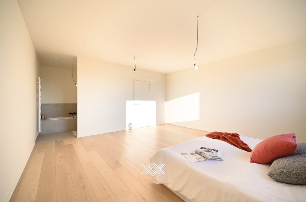 woning-met-vier-slaapkamers-zonneterras-en-tuin016.jpg