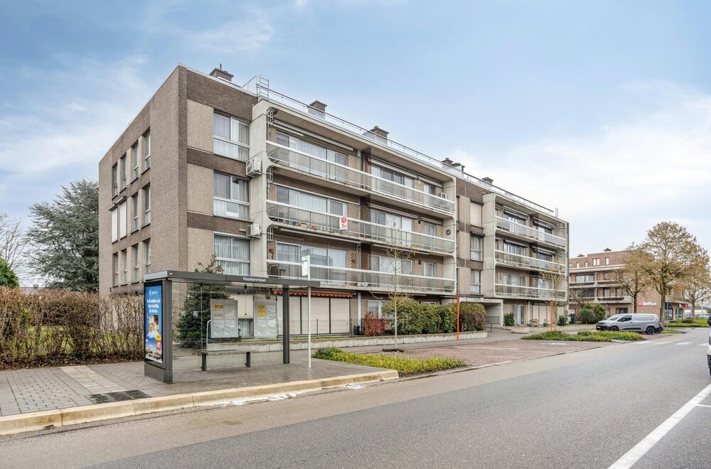 instapklaar-3-slaapkamerappartement-met-privatieve-autostaanplaats002.jpg