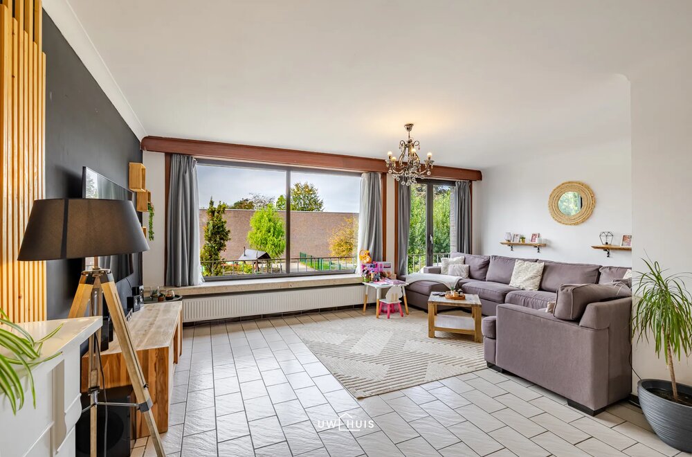 ruimte-woning-met-3-slaapkamers-terras-en-grote-tuin004.jpg