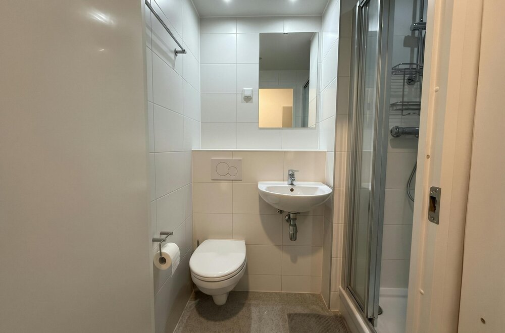 studentenkamer-te-koop-op-toplocatie-te-antwerpen006.jpg