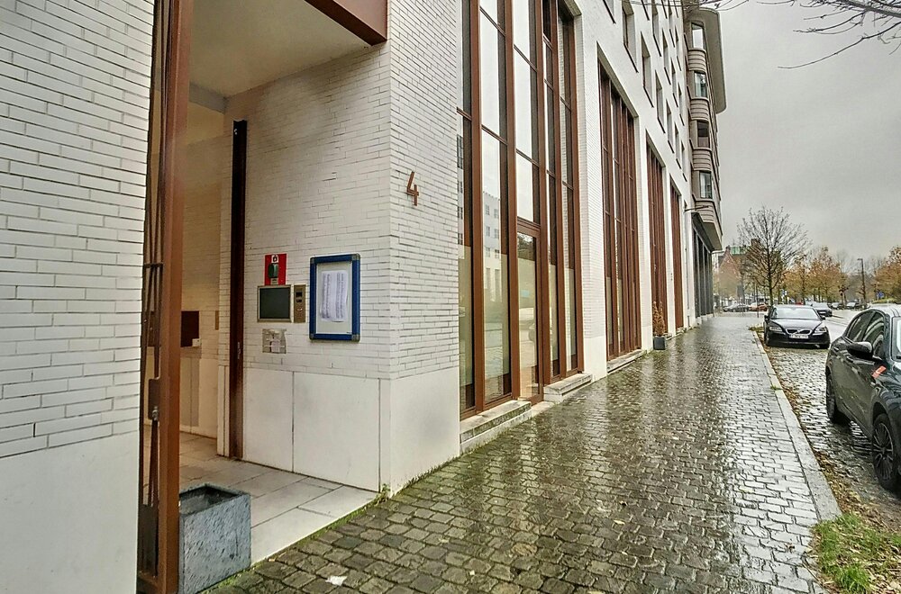 studentenkamer-te-koop-op-toplocatie-te-antwerpen013.jpg