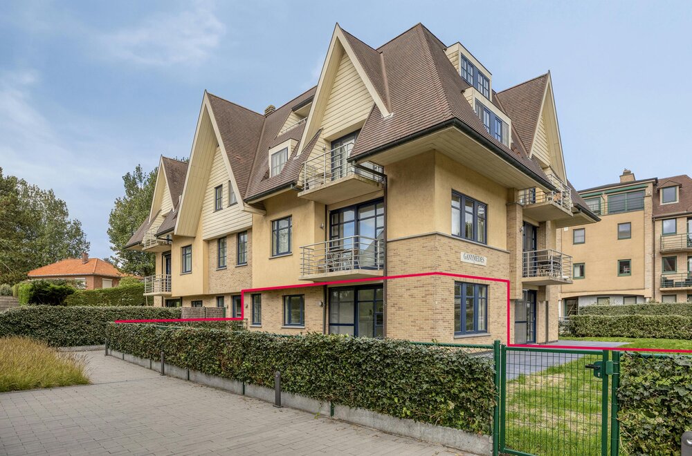 appartement-met-2-slaapkamers-en-tuintje-in-centrum-koksijde001.jpg