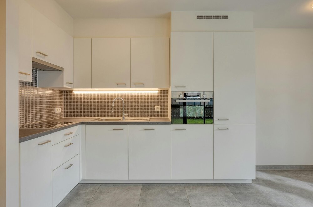 appartement-met-2-slaapkamers-en-tuintje-in-centrum-koksijde005.jpg