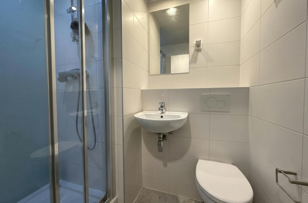 studentenkamer-te-koop-op-toplocatie-te-antwerpen005.jpg