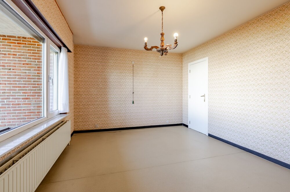 gunstig-gelegen-woning-met-3-slks-en-tuin015.jpg