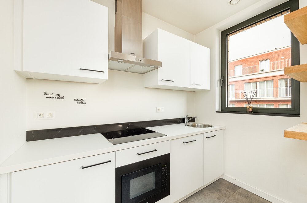recent-1-slaapkamer-appartement-met-terras-vlakbij-park-spoor-noord004.jpg