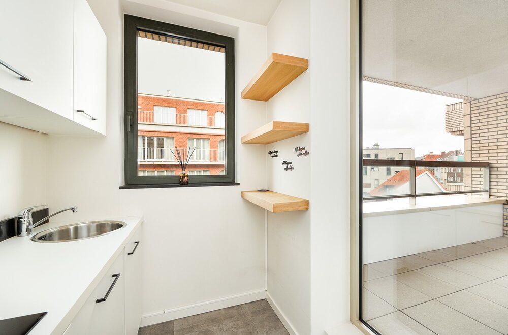 recent-1-slaapkamer-appartement-met-terras-vlakbij-park-spoor-noord005.jpg