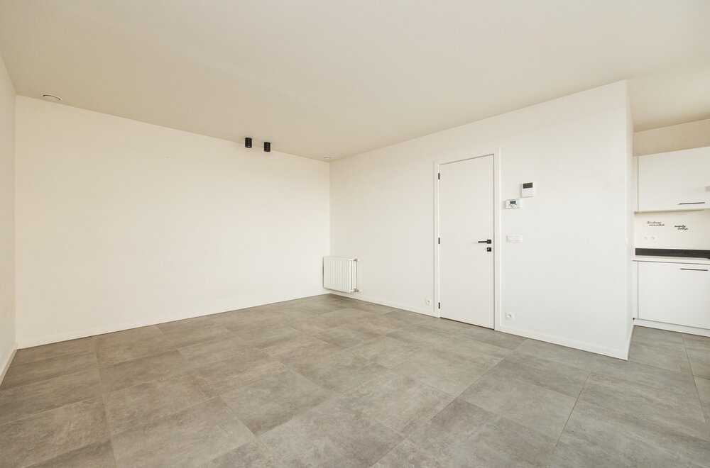 recent-1-slaapkamer-appartement-met-terras-vlakbij-park-spoor-noord008.jpg