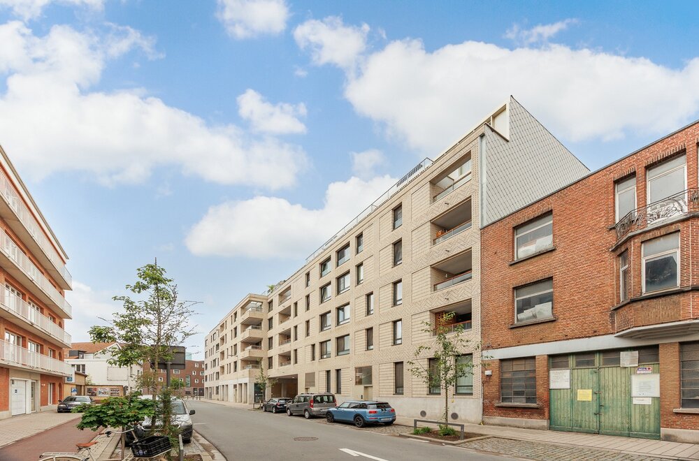 recent-1-slaapkamer-appartement-met-terras-vlakbij-park-spoor-noord023.jpg