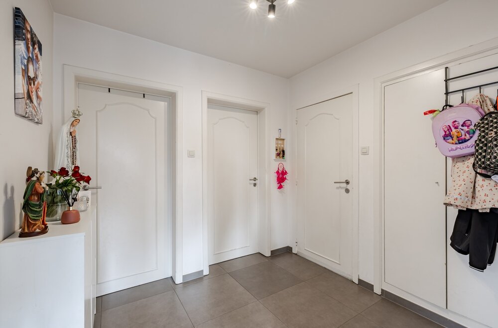 gunstig-gelegen-appartement-met-2-slaapkamers002.jpg