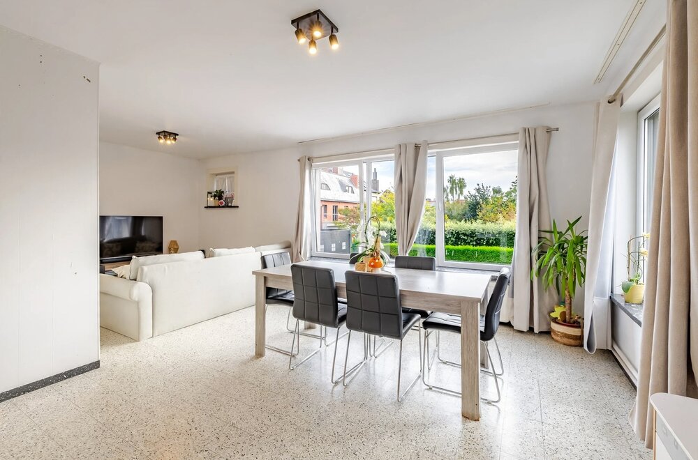 gunstig-gelegen-appartement-met-2-slaapkamers004.jpg