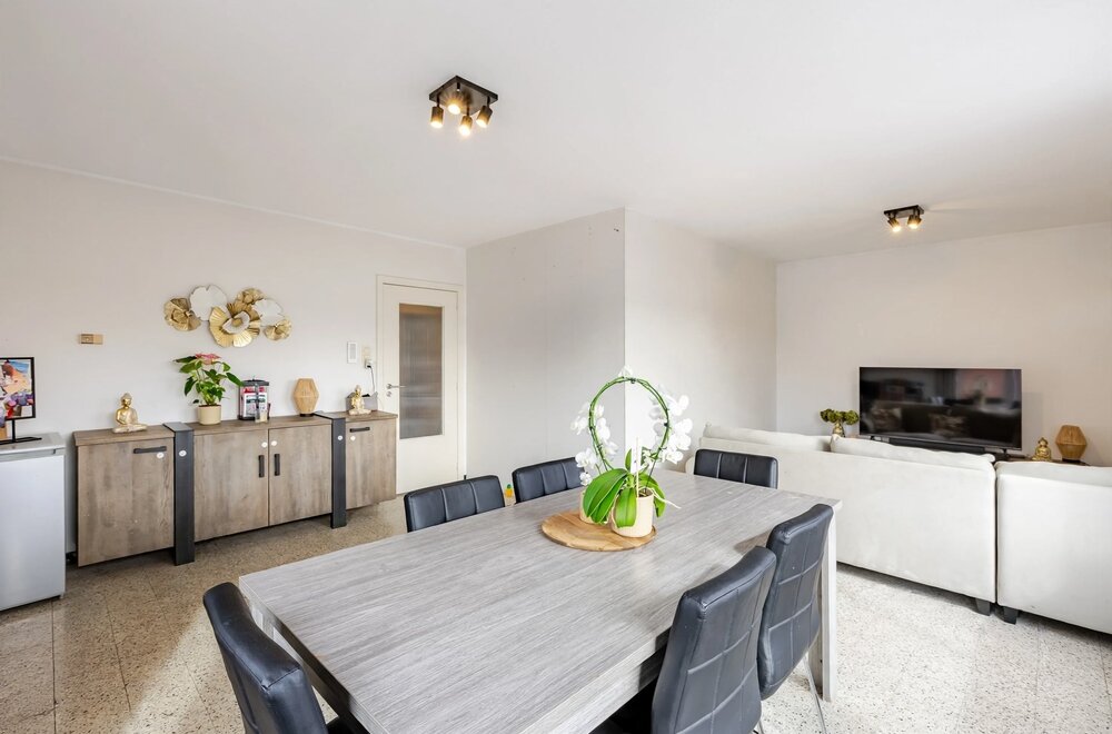 gunstig-gelegen-appartement-met-2-slaapkamers005.jpg
