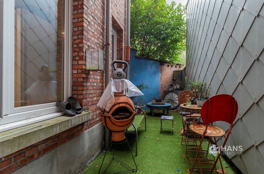 gelijkvloersappartement-61-m-met-1-slaapkamer-en-buitenruimte-20-m-in-antwerpen002.jpg